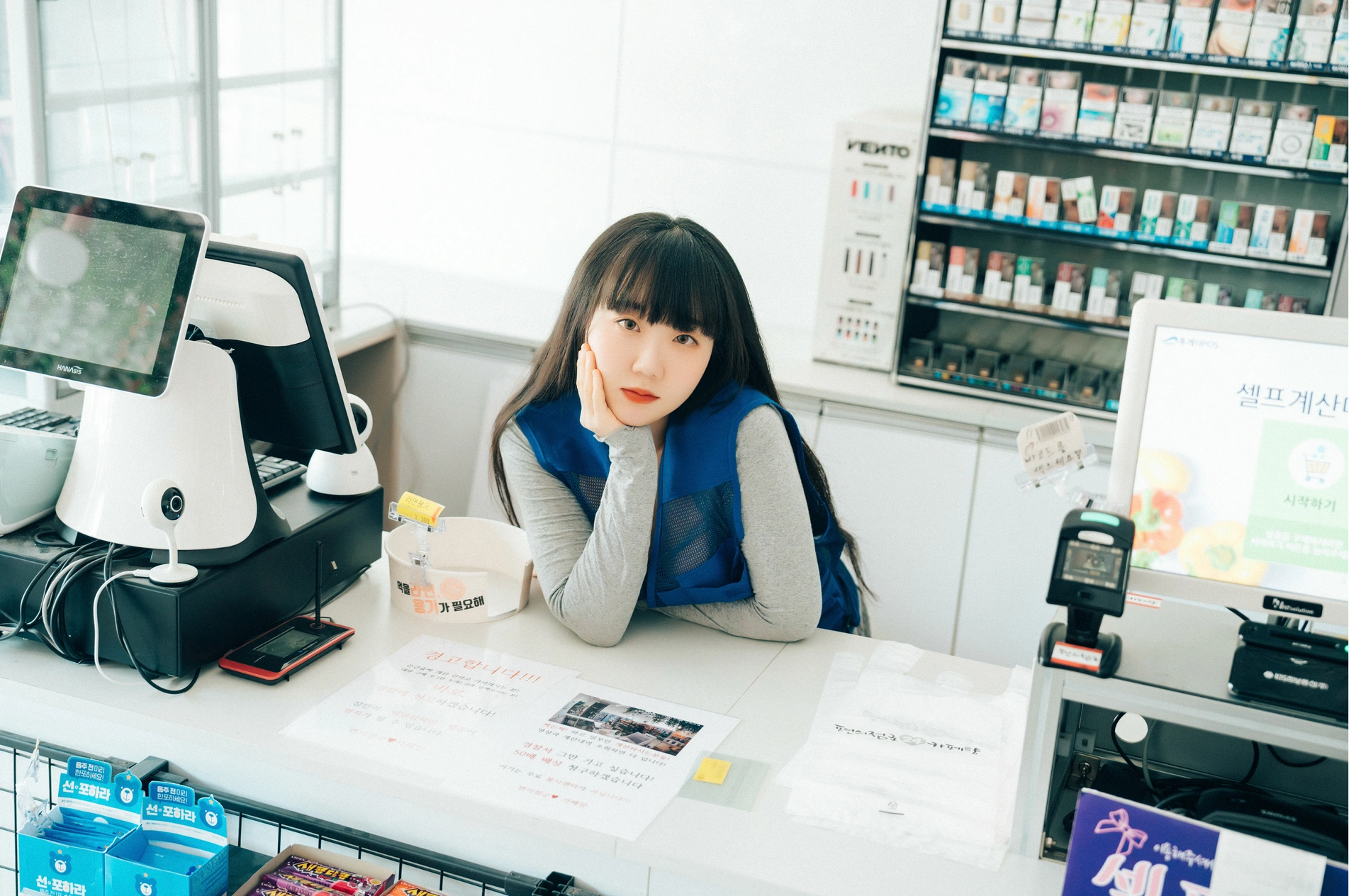 159.[Loozy] Doyeon - Convenience store sub 0